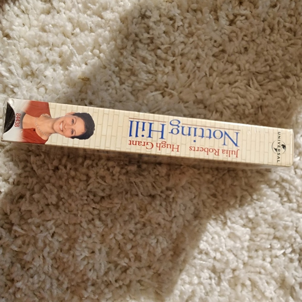 Notting Hill VHS Julia Roberts Hugh Grant Romantic‎ Comedy Movie Tape Sealed - Picture 5 of 6